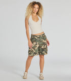 Kurze Camouflage-Shorts mit mittelhoher Taille für Frauen | Ideal für Freizeitaktivitäten
