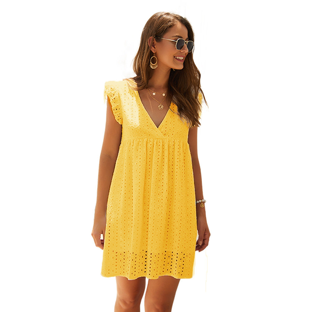 Karen – Sommerkleid mit V-Ausschnitt aus Baumwolle und kurzem Rock in einheitlicher Farbe