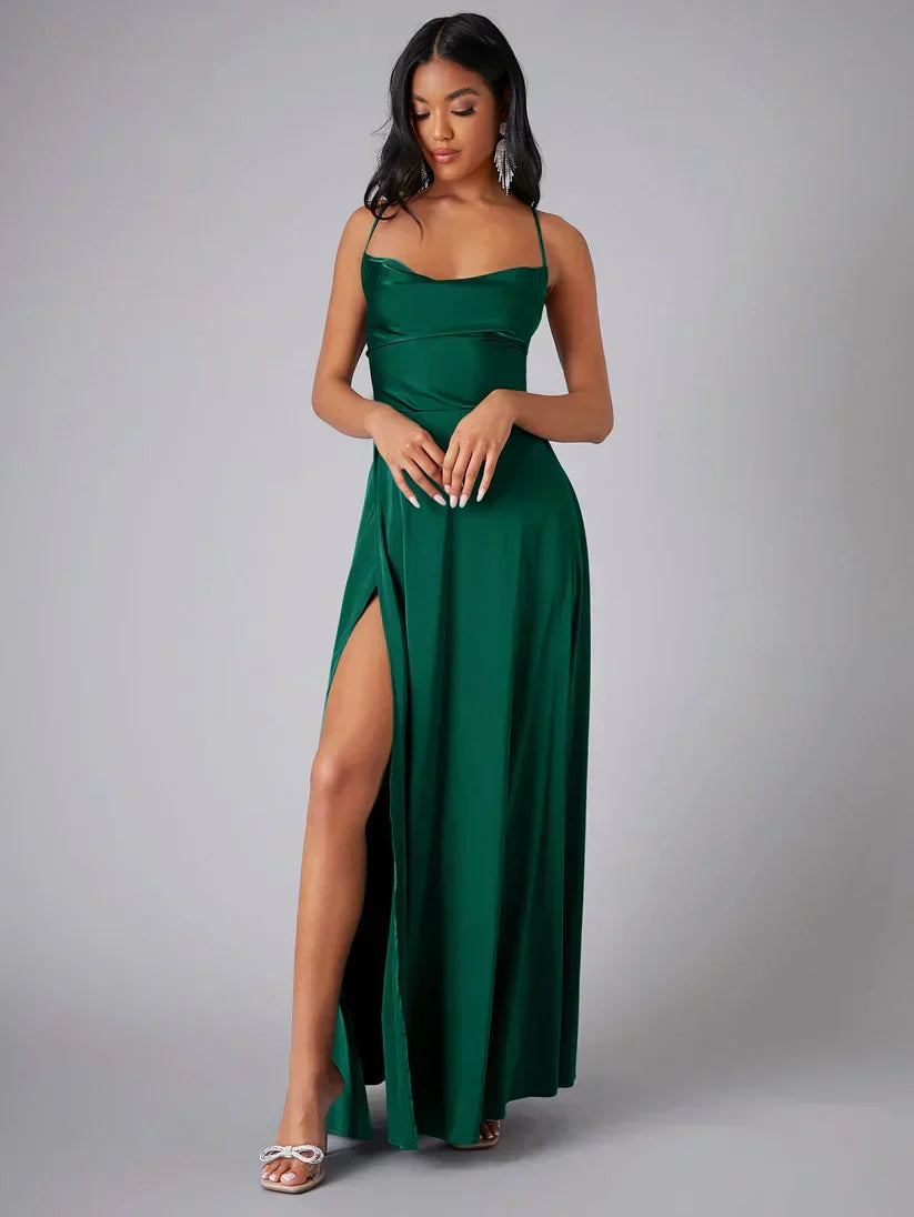 Vittoria Kleid | Satin Maxi Abendkleid mit Drapierter Halslinie und Offenem Rücken