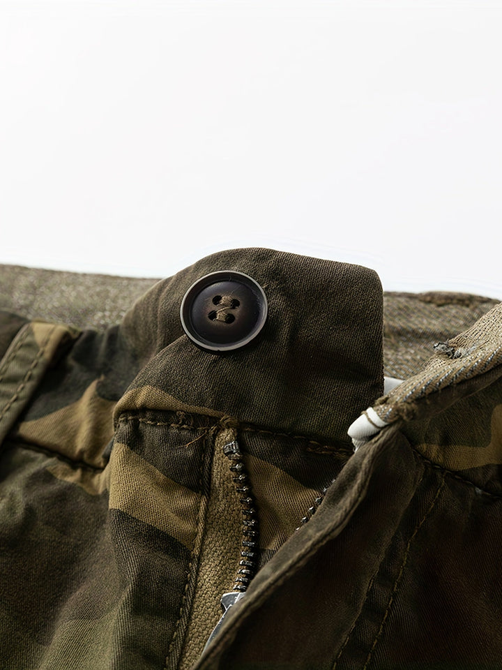Herren-Bermudashorts mit Camouflage-Design und Taschen