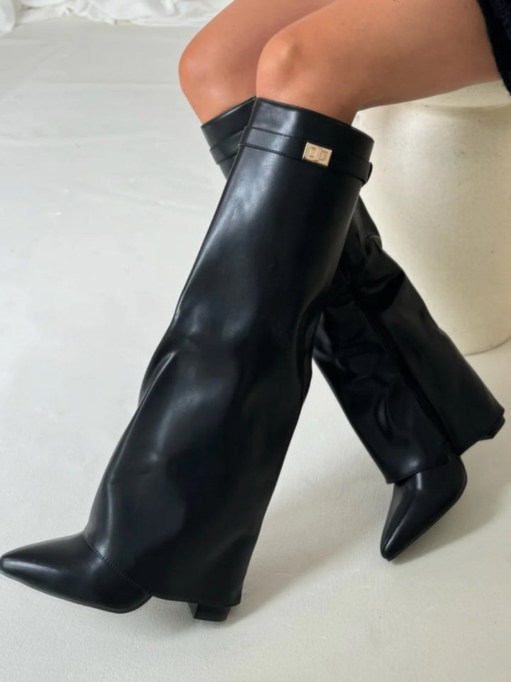 ALVINA | Luxuriöse Wildleder-Look Hohe Stiefel mit Goldakzent