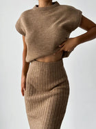 Alina Set | Strick-Winterset mit ärmellosem Pullover und Rock im zeitlosen Stil