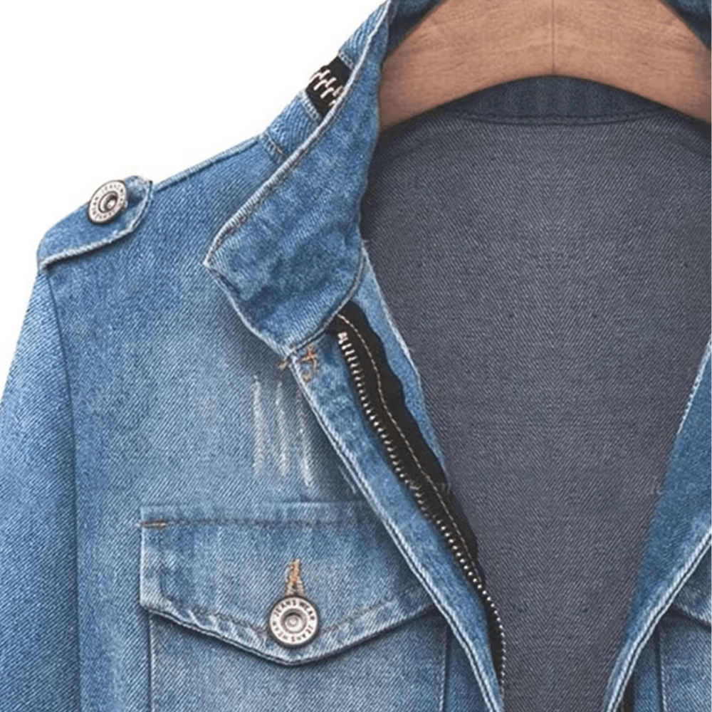 Strukturierte Jacke mit Taillierung