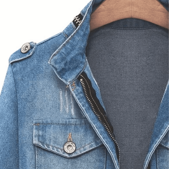 Strukturierte Jacke mit Taillierung