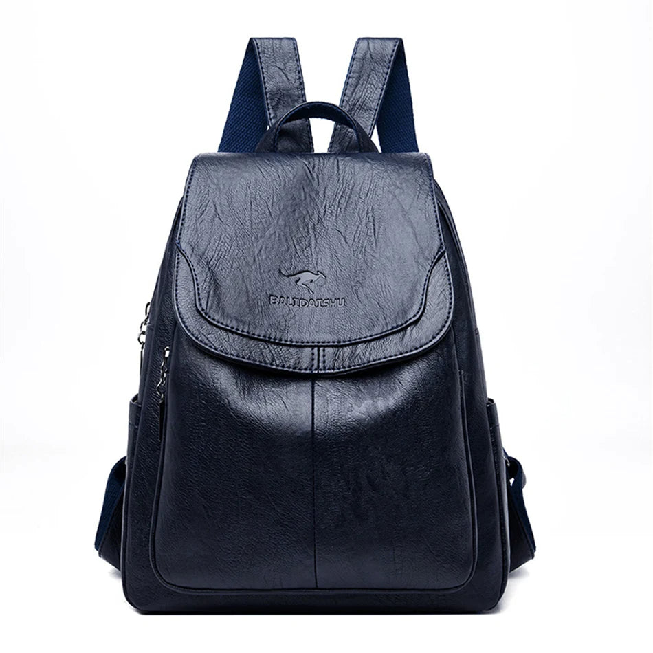 Kristlaug | Eleganter und leichter Rucksack in zartem Weißton
