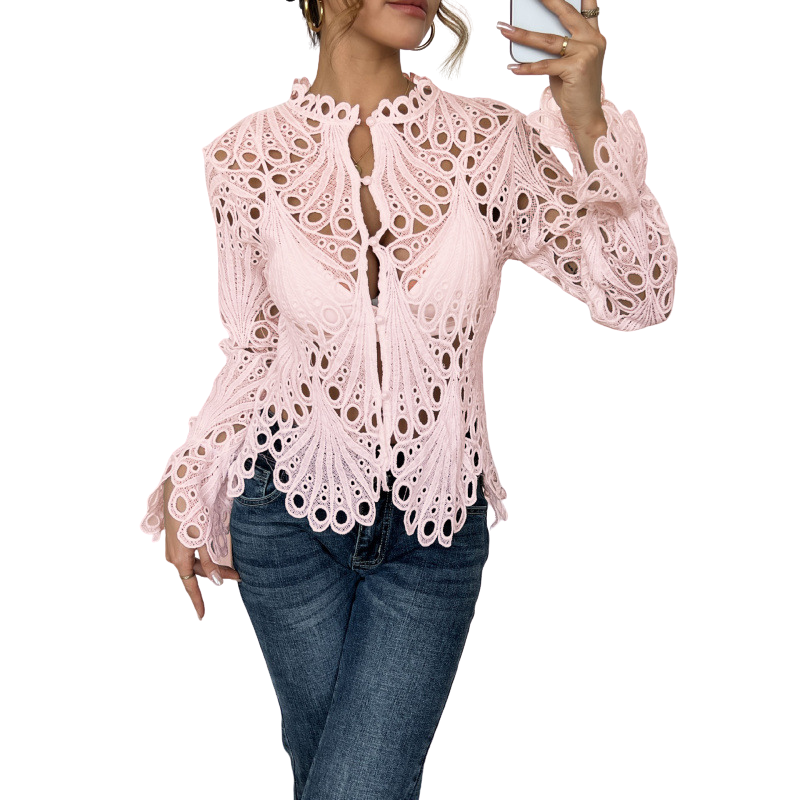 SARAH – Moderne Bluse mit hohlem Detail