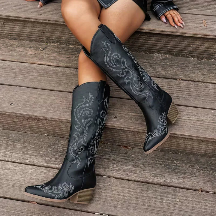 Cowboy-Stiefel mit Stickerei