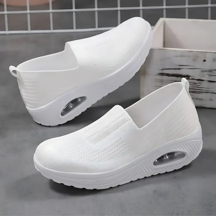 Hermina - Damen Slip-On Sneaker mit Strickstruktur