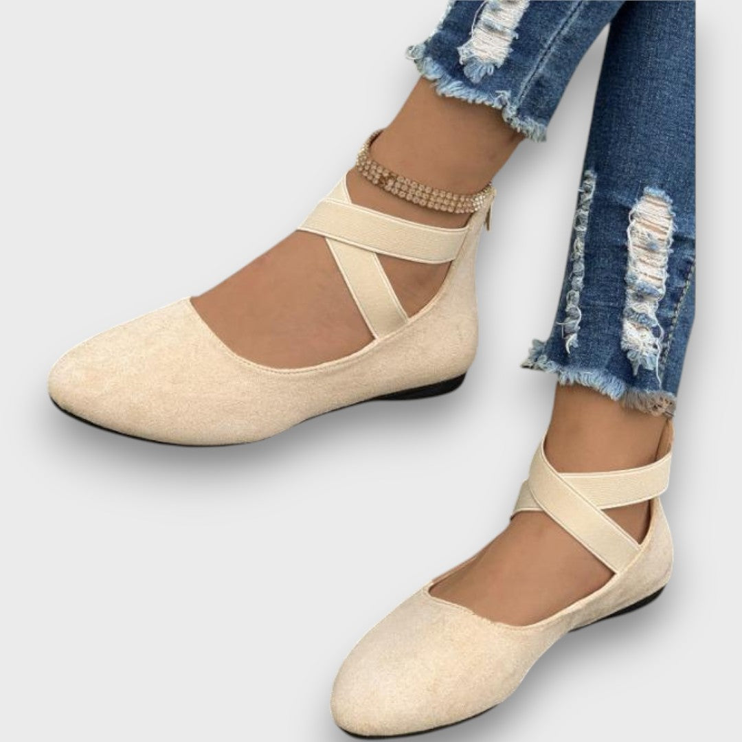 Arelia | Schicke Keilabsatzschuhe mit Überkreuz-Design