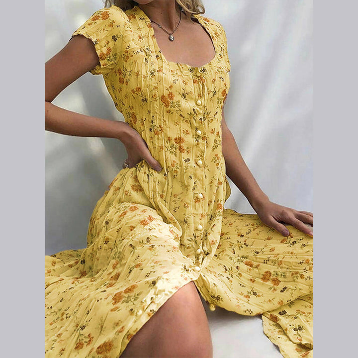 Aaliyah Kleid | Einfach geknöpft blumiges kurzärmliges Kleid
