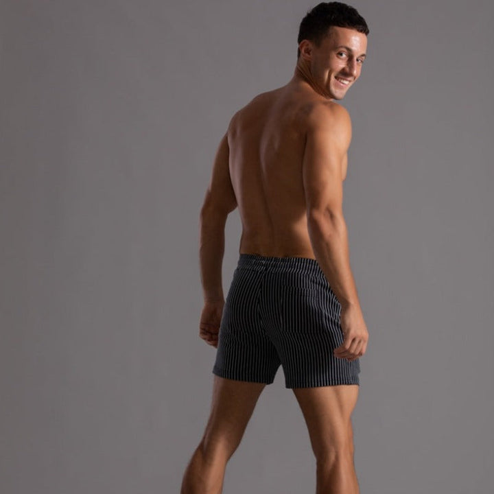 Superstretchige Trainingsshorts für Herren