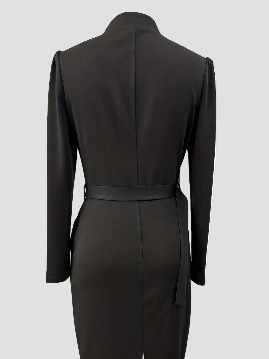 Geschäftliches Midi-Kleid für Damen mit Gürtel und 3/4-Ärmeln, Elegant und Figurbetont - Leonora Bianchi