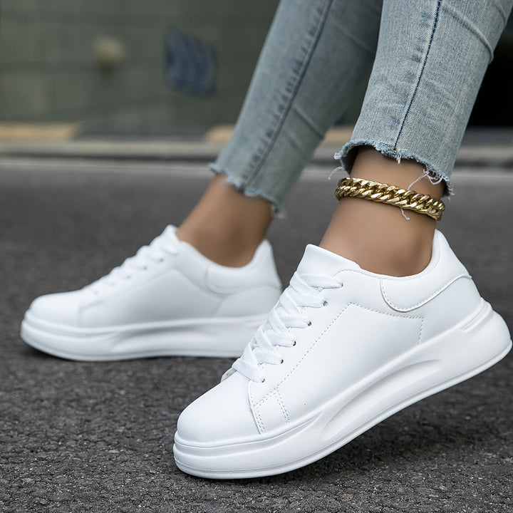 Bequeme weiße Sneakers für Damen