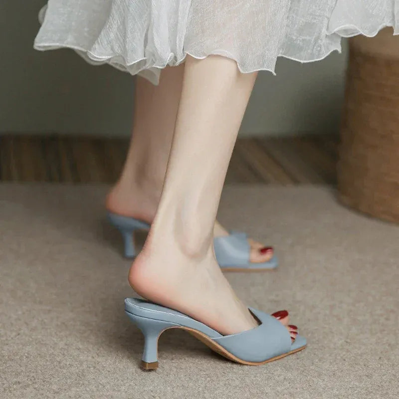 Elegante Damenschuhe mit niedrigem Absatz – Victoria
