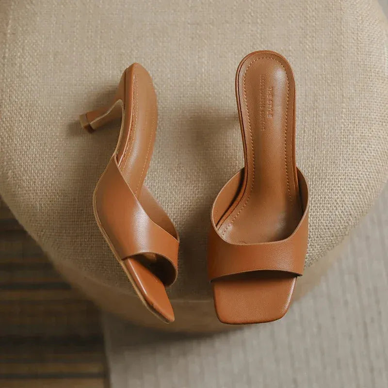 Elegante Damenschuhe mit niedrigem Absatz – Victoria