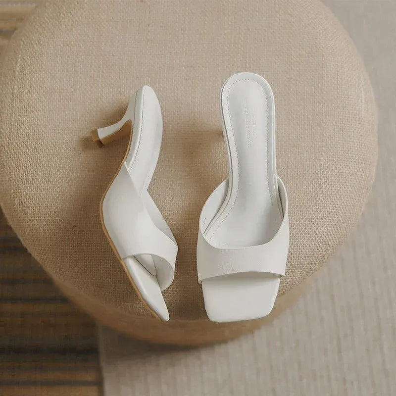 Elegante Damenschuhe mit niedrigem Absatz – Victoria