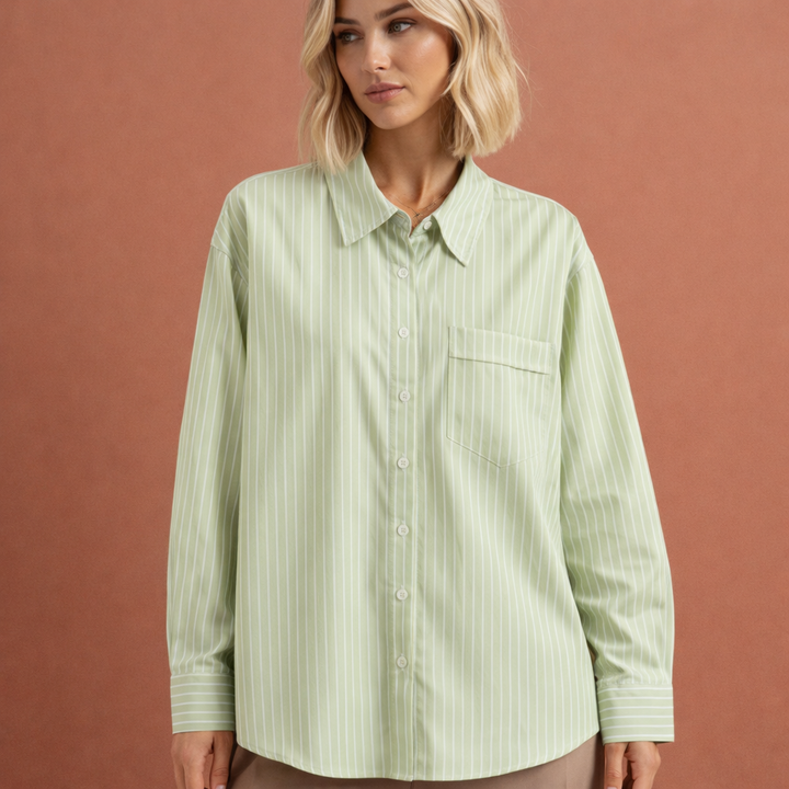 Gestreifte oversized Bluse für Damen mit klassischem Kragen und lockerer Passform | Nienke