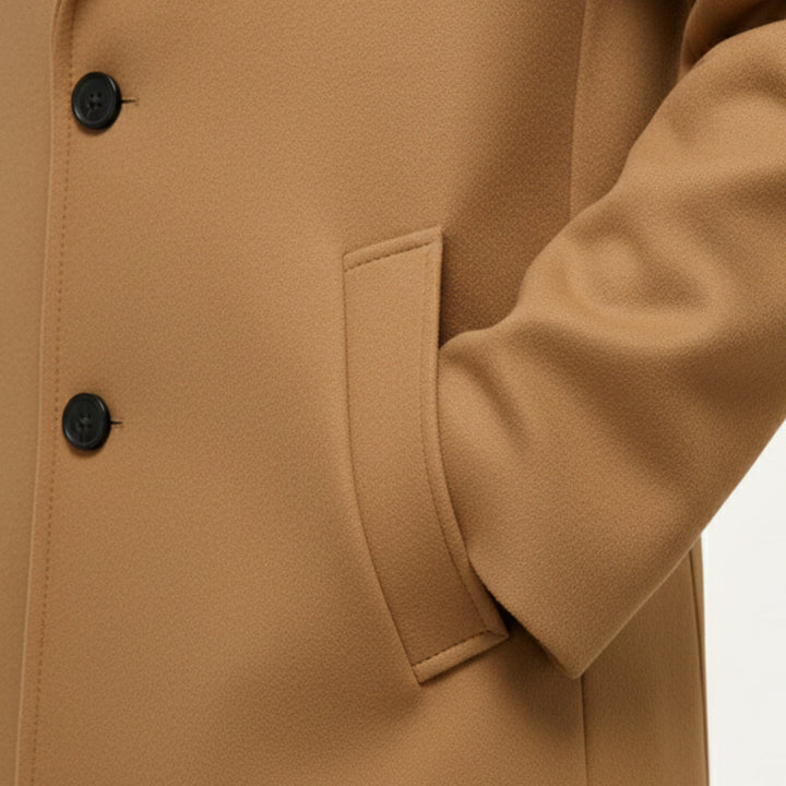 Rosamund | Herren gepolsterter Langmantel mit Revers und seitlichen Taschen