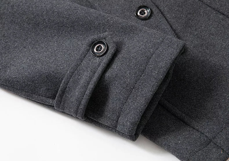 Herrenjacke im Militärstil für stilvolles Layering