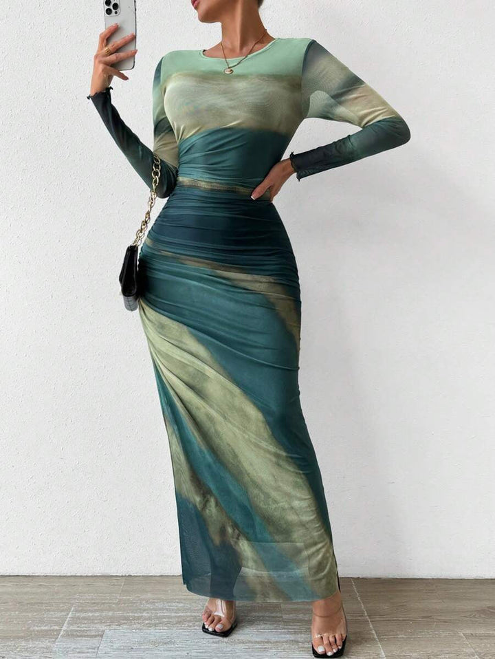 TORINA - Bequemes bedrucktes Maxikleid mit langen Ärmeln und Rundhalsausschnitt