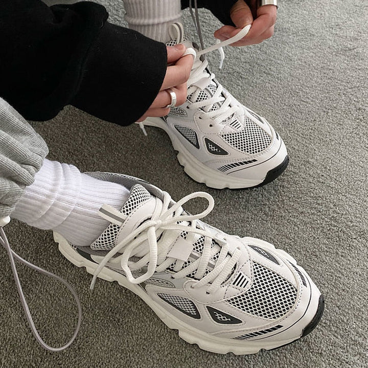 Unisex Sneaker flach – Alltagsschuh mit Schnürung