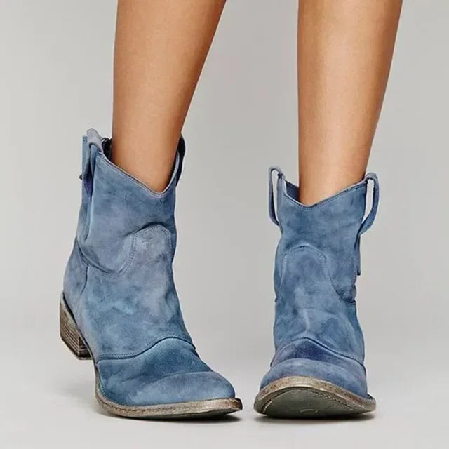 WYNONA | Cowboy Stiefeletten mit Stickdetails und coolem Twist