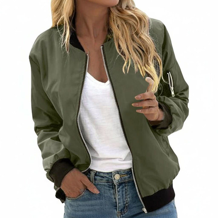 Sportliche Leichte Bomberjacke