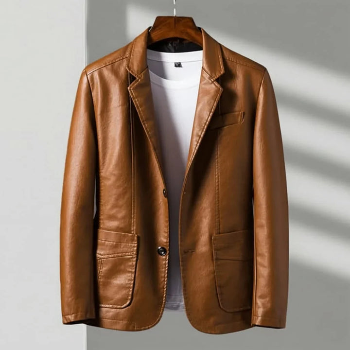 Austin | Herrenjacke im taillierten Schnitt im Leder-Look, mit Zwei-Knopf-Verschluss