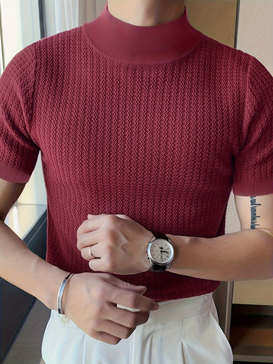 Herren T-Shirt - Slim Fit mit kurzen Ärmeln und Stehkragen | Elegant