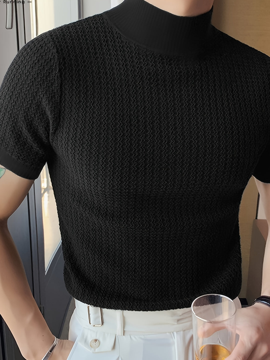 Herren T-Shirt - Slim Fit mit kurzen Ärmeln und Stehkragen | Elegant