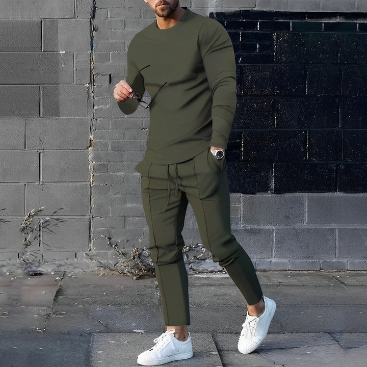 Tyler - Perfekte Kombination aus stilvollem Pullover und Hose