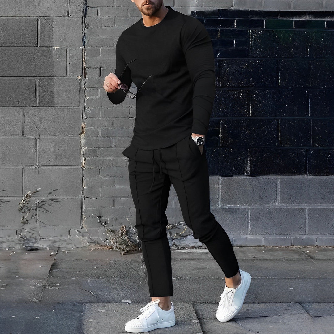 Tyler - Perfekte Kombination aus stilvollem Pullover und Hose