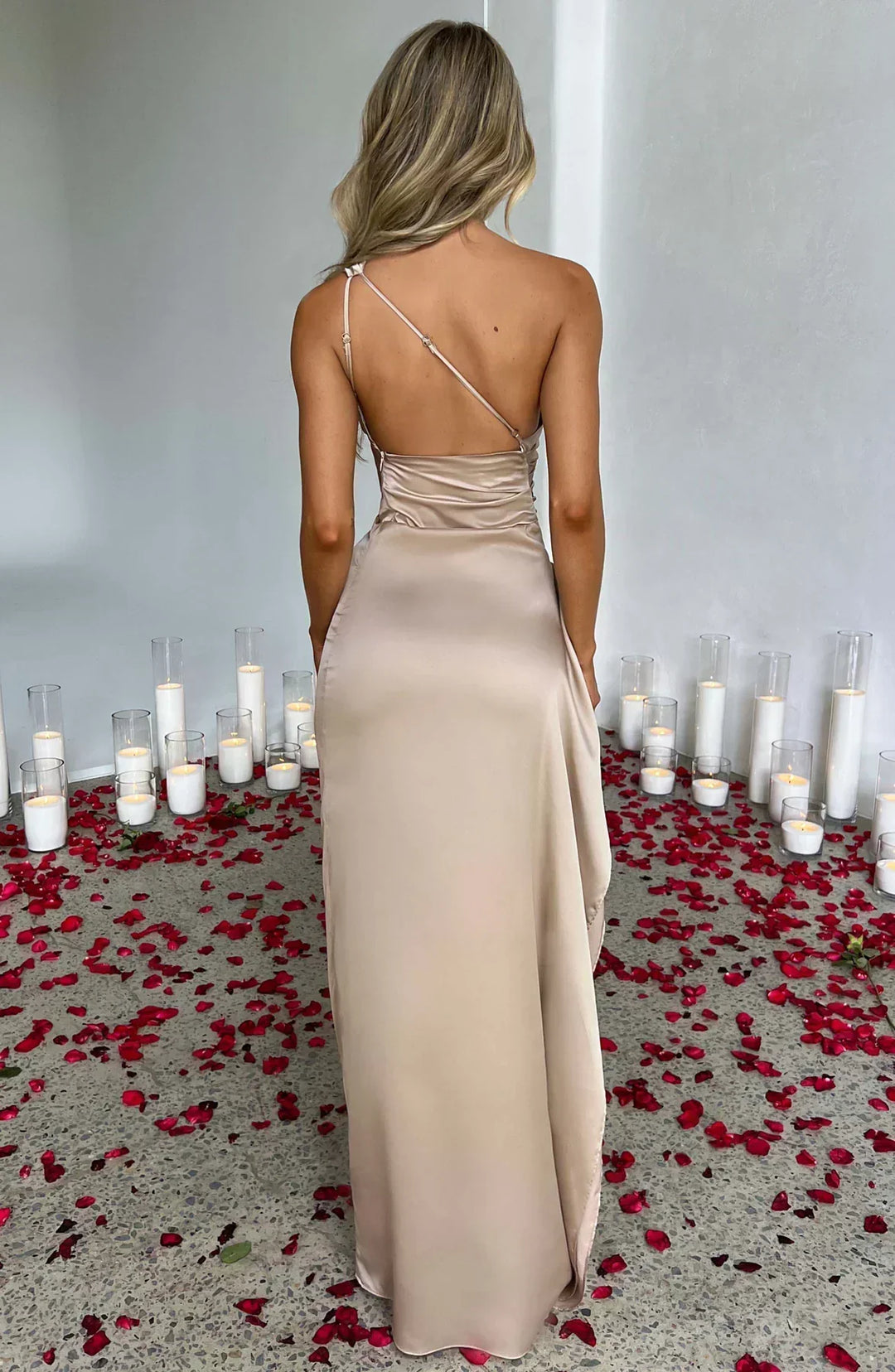 Jaida - Damen Abendkleid mit asymmetrischem Schnitt und Schlitz