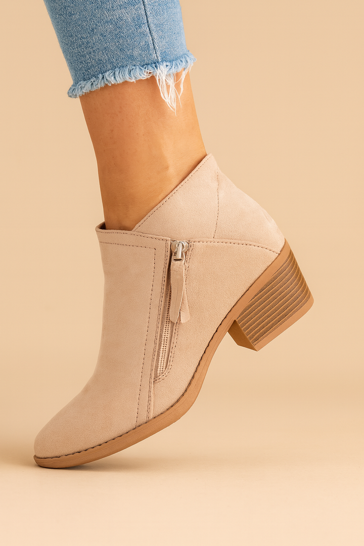Orthopädische Stiefeletten für Damen mit Seitenreißverschluss und Blockabsatz