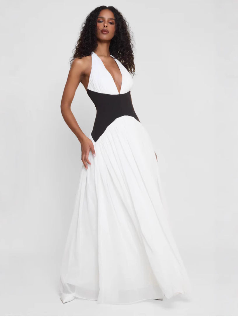 Damen Maxi Kleid mit Neckholder Ausschnitt schwarzem Taillenpanel und weißem Plisseerock