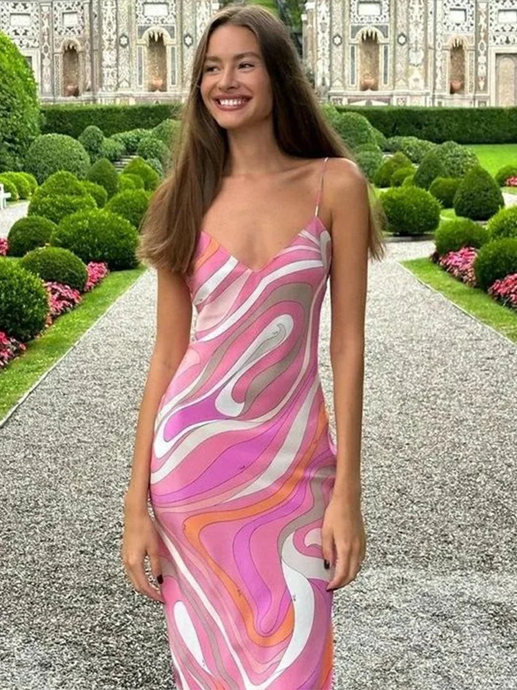 Damen Maxikleid mit Spaghettiträgern und V-Kragen mit Muster