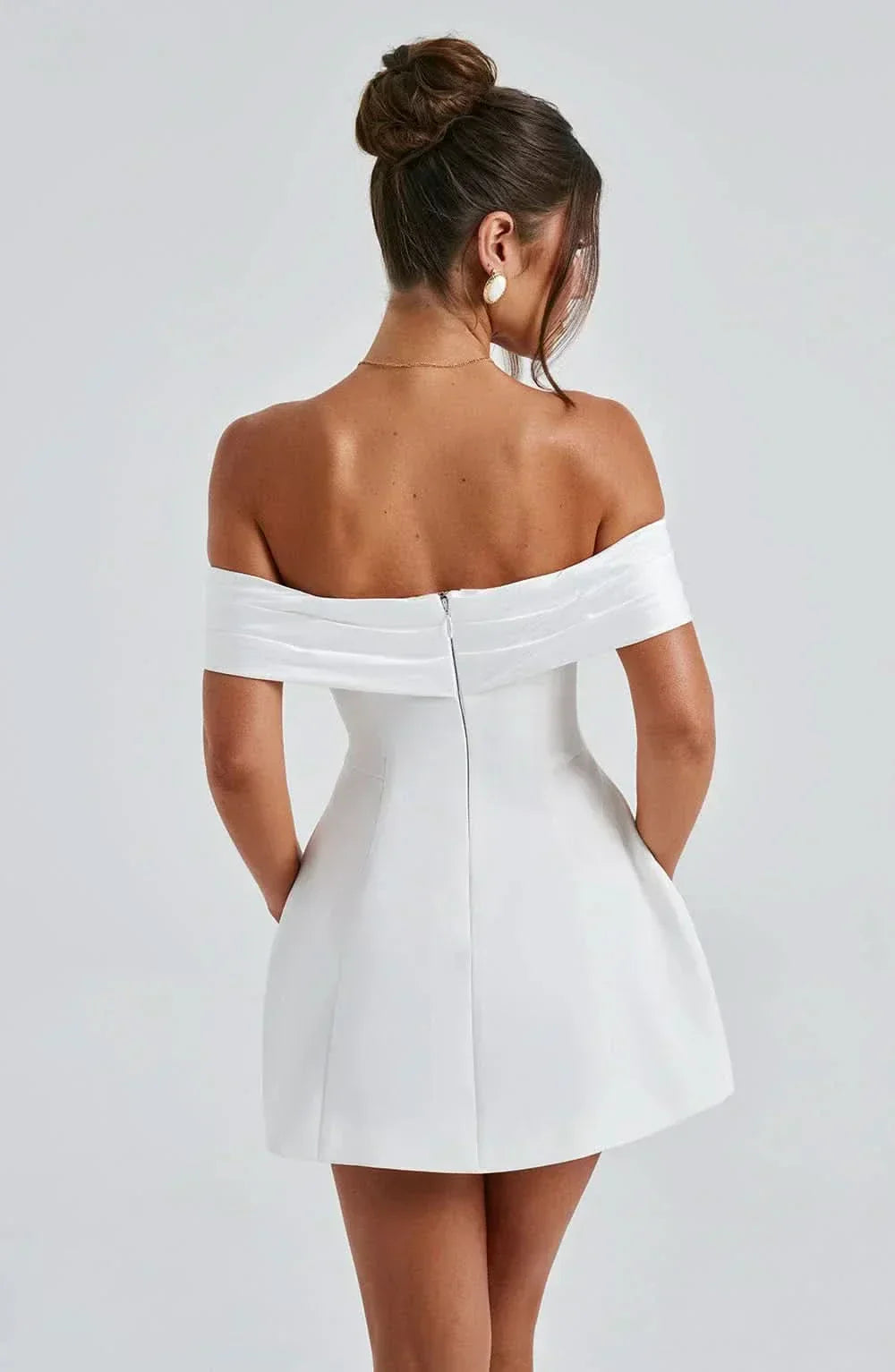 Emily - Off-Shoulder Kontrast-Bustier Fit &amp; Flare Mini-Kleid