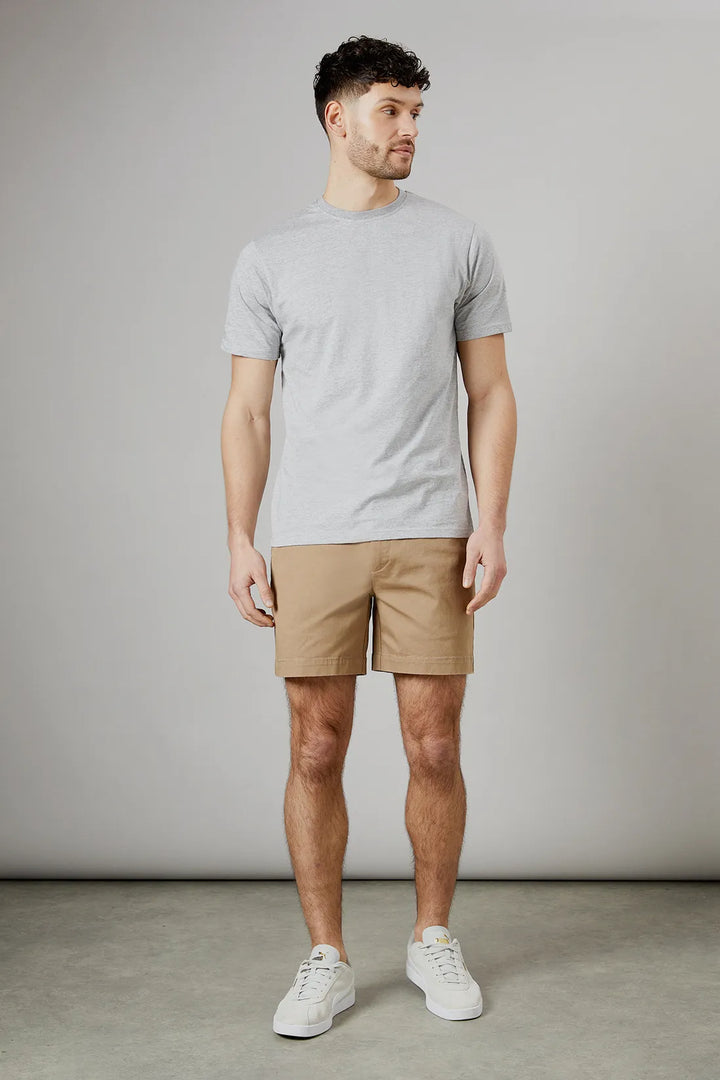 Kurze Hose mit praktischen Taschen und Knopfverschluss für Herren | Ideal für die Sommersaison