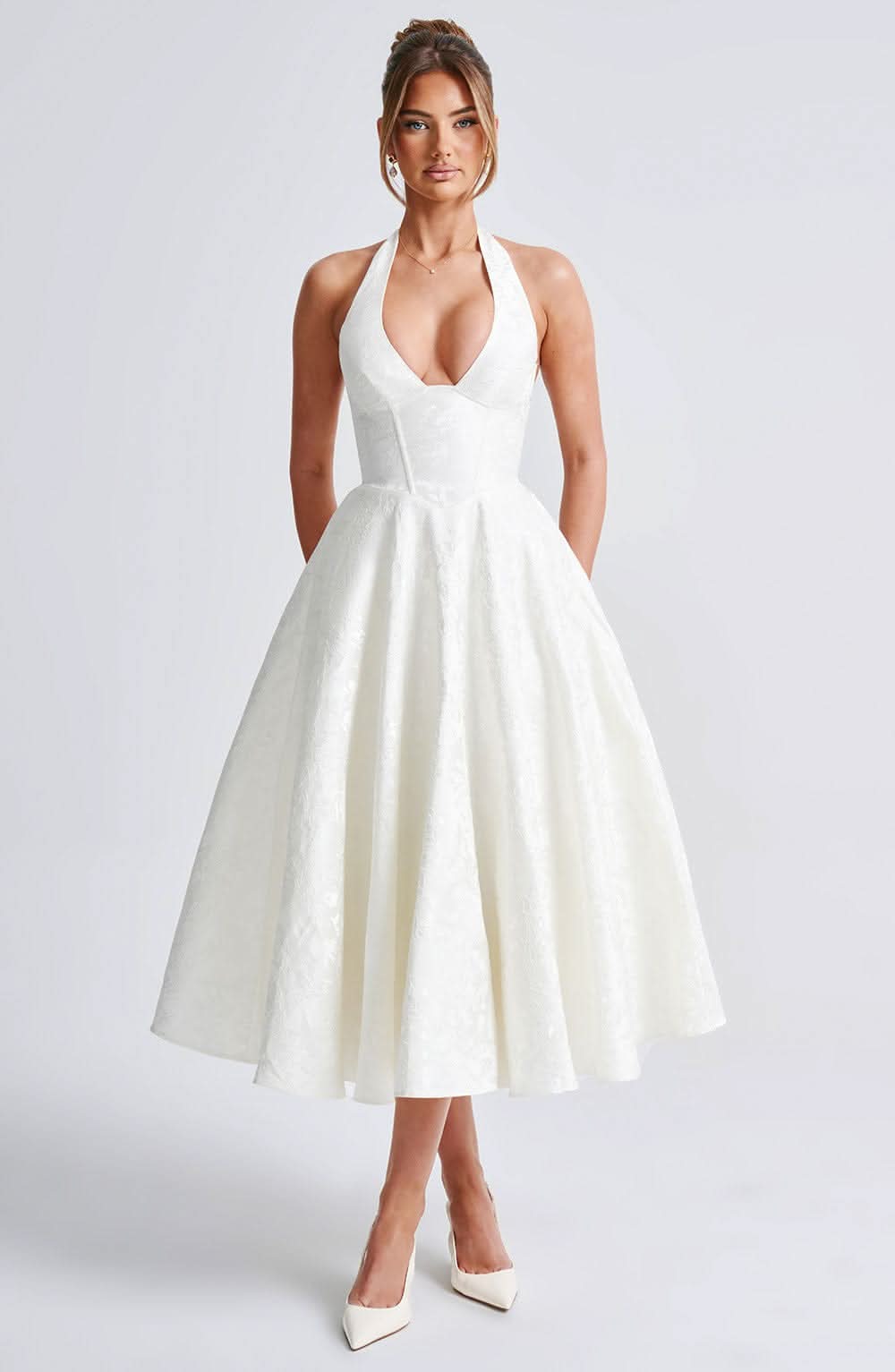Rebecca - Jacquard Halter Neck Fit and Flare Midi Kleid