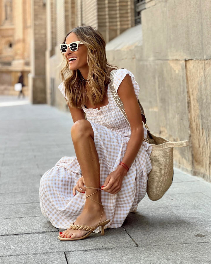 Fiona | Damen Smocked Gingham Maxikleid