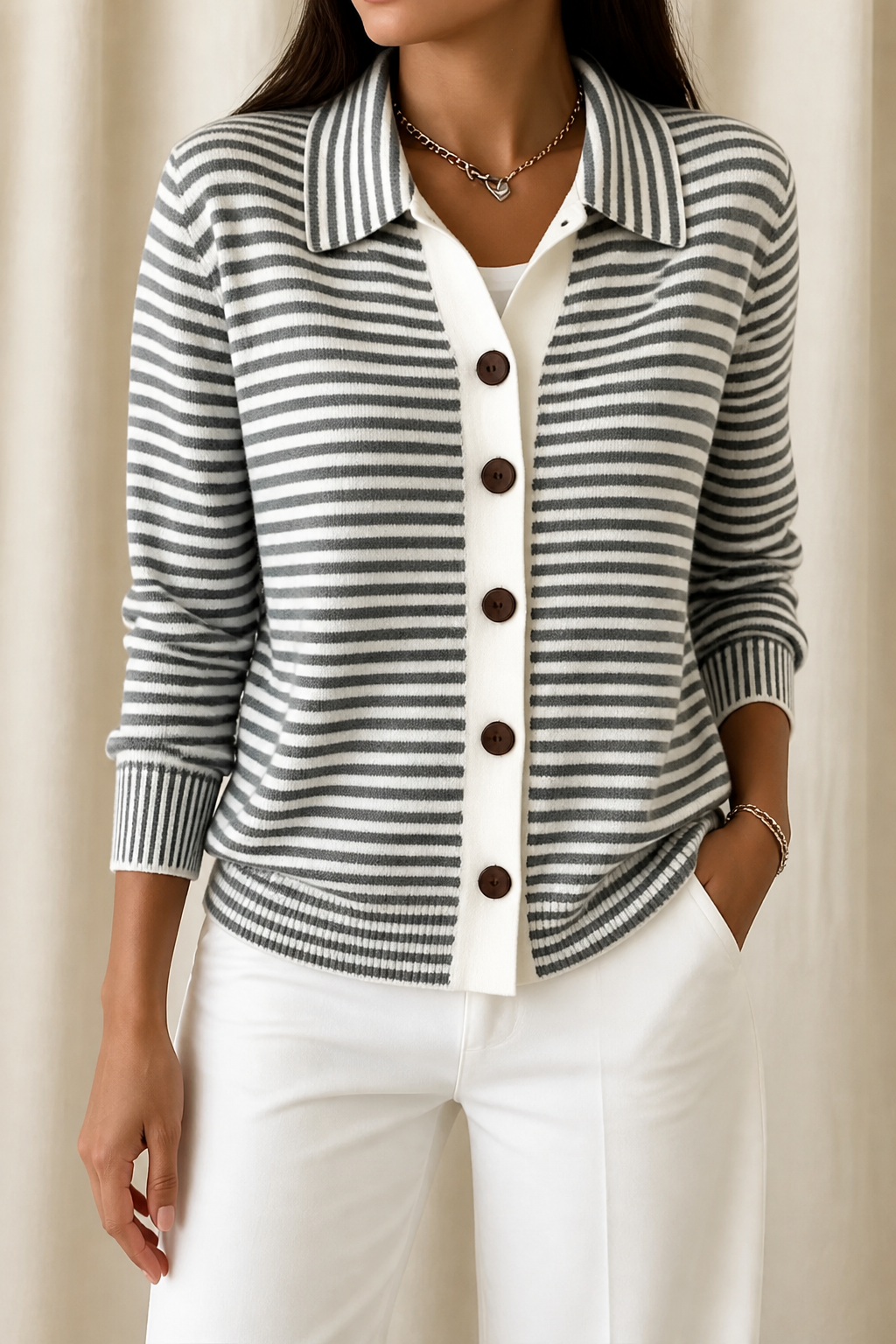 Gestreifter Strickcardigan mit offener Vorderseite