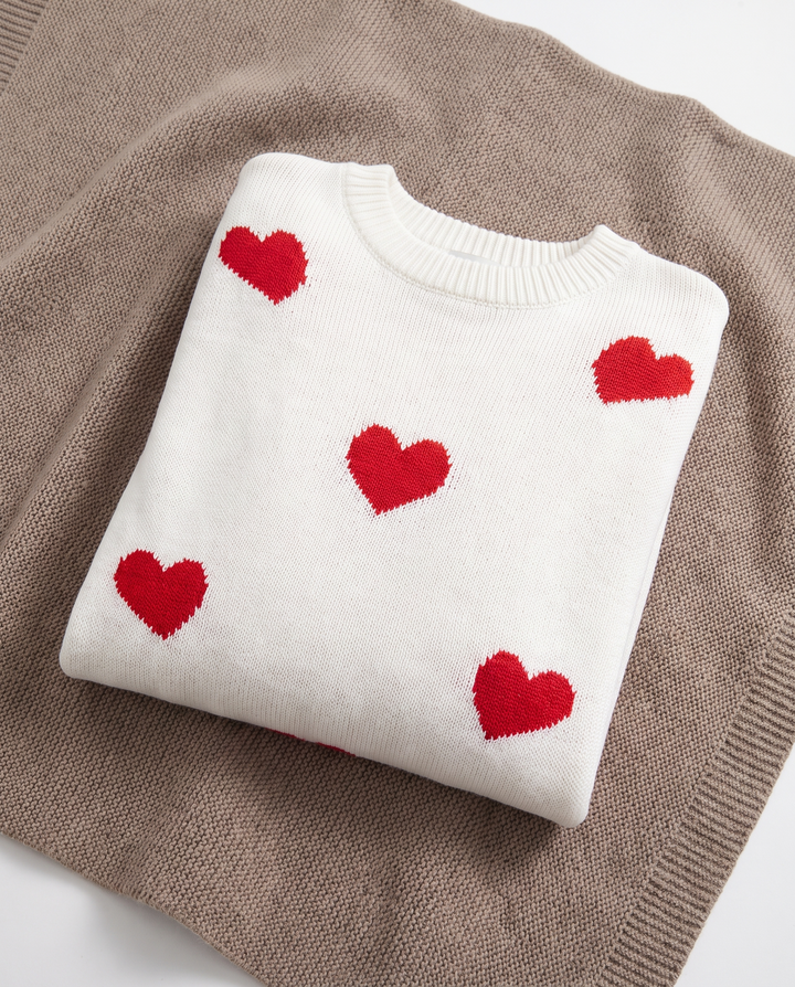 Elysia | Damen Strickpullover mit Rundhalsausschnitt und Herzmuster