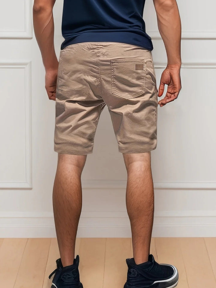 Kurze Cargo-Hose mit elastischem Bund für Herren | Ideal für den Sommer
