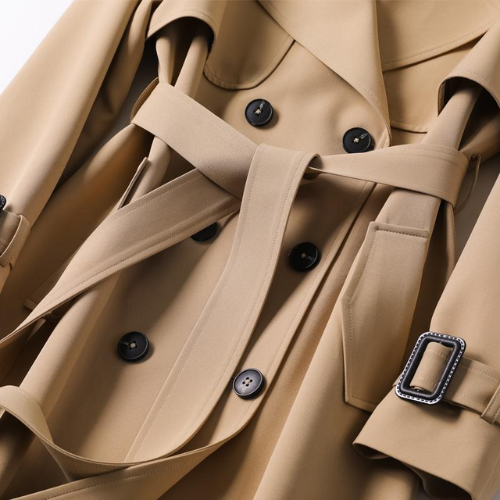 Lotte | Elegante lange Damenjacke mit doppelter Knopfleiste