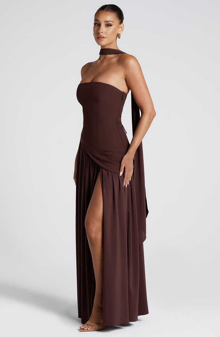 Sonja - Damen Abendkleid trägerlos mit asymmetrischer Taille