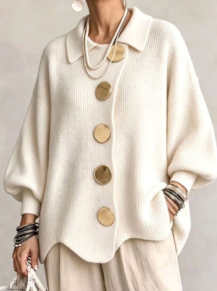 Oversized gestrickte Damenjacke mit goldenen Knöpfen und Laternenärmeln