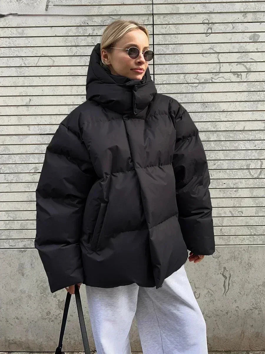 Oversized Winterjacke | Damenjacke mit Kapuze und wattierter Fütterung