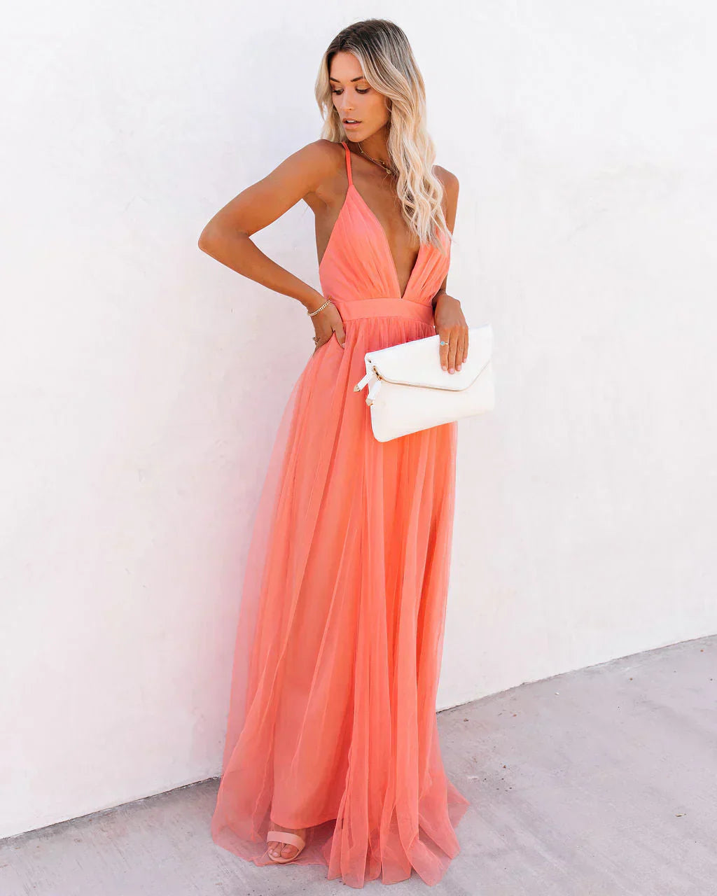 Elegantes und fließendes Damenkleid | Maxi