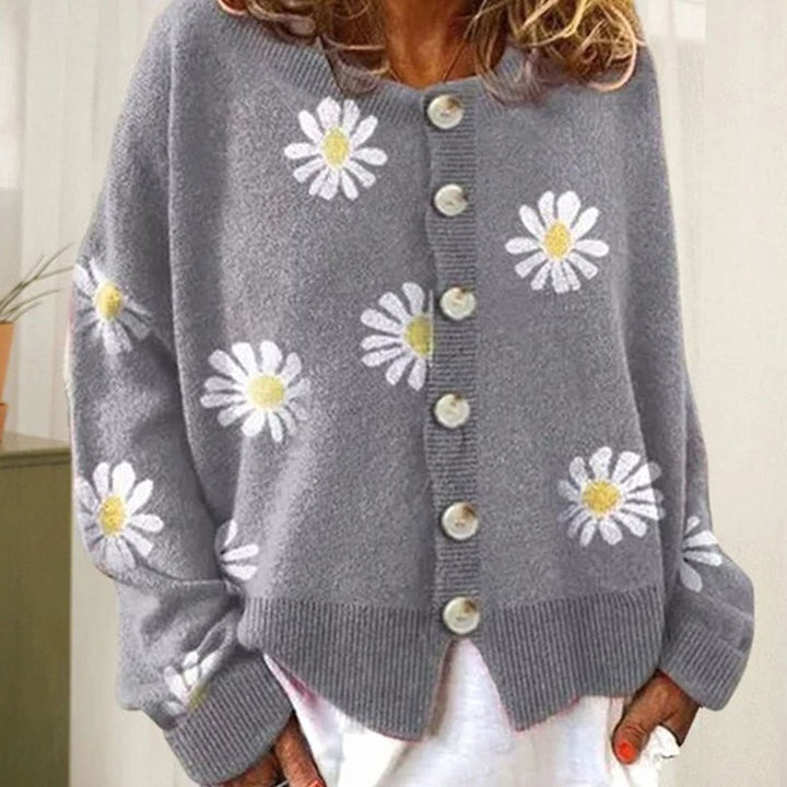 Entspannt gestrickte Damenwinterjacke mit Gänseblümchen und Knopfverschluss