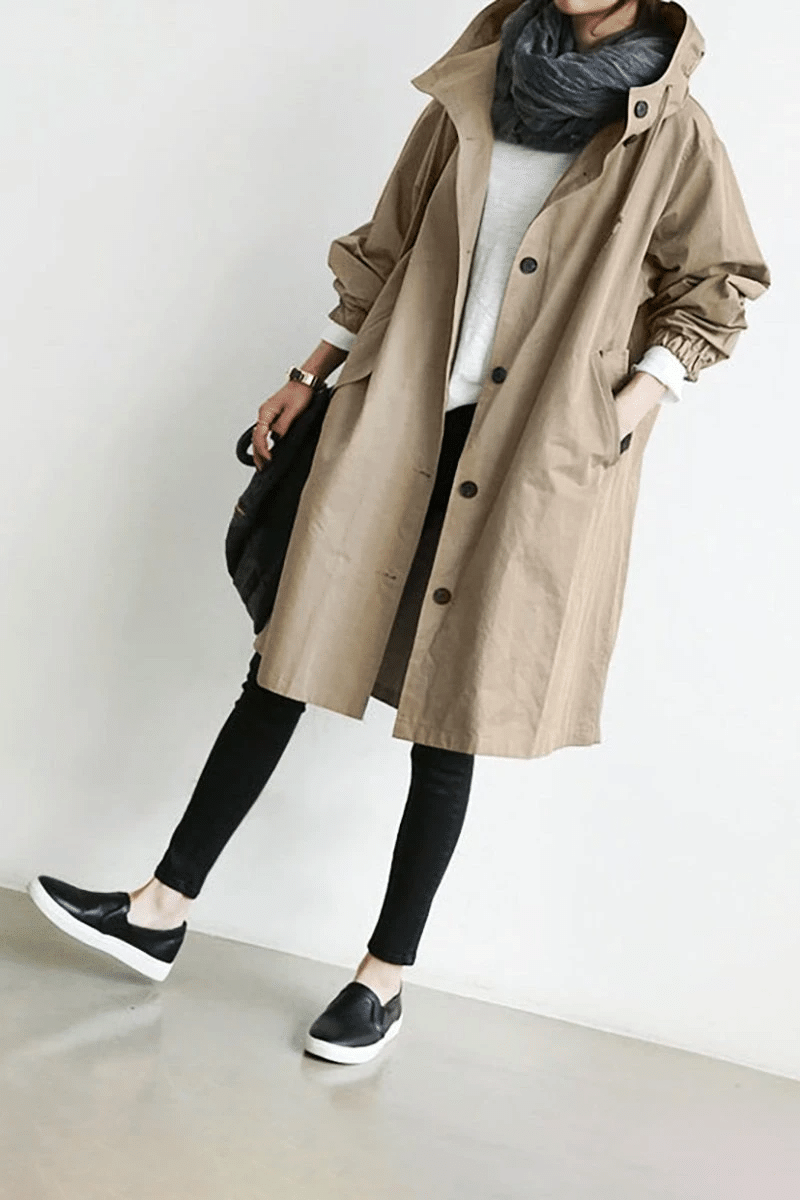 Stella | Das Windjacke mit Knöpfen und Kapuze für Damen